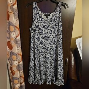 Perceptions Floral Sleeveless Dress